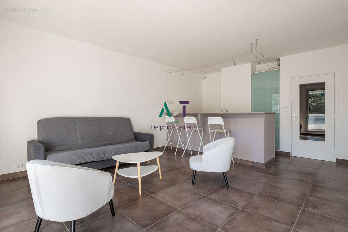 Appartement à MEYLAN