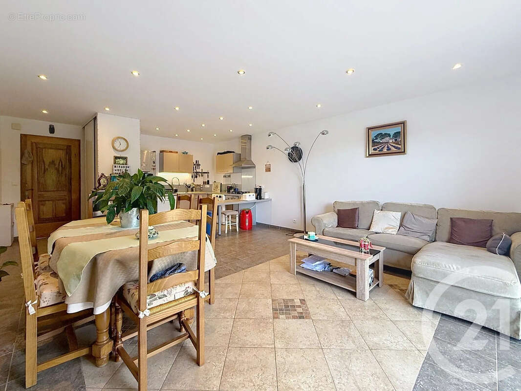 Appartement à SANTA-LUCIA-DI-MORIANI