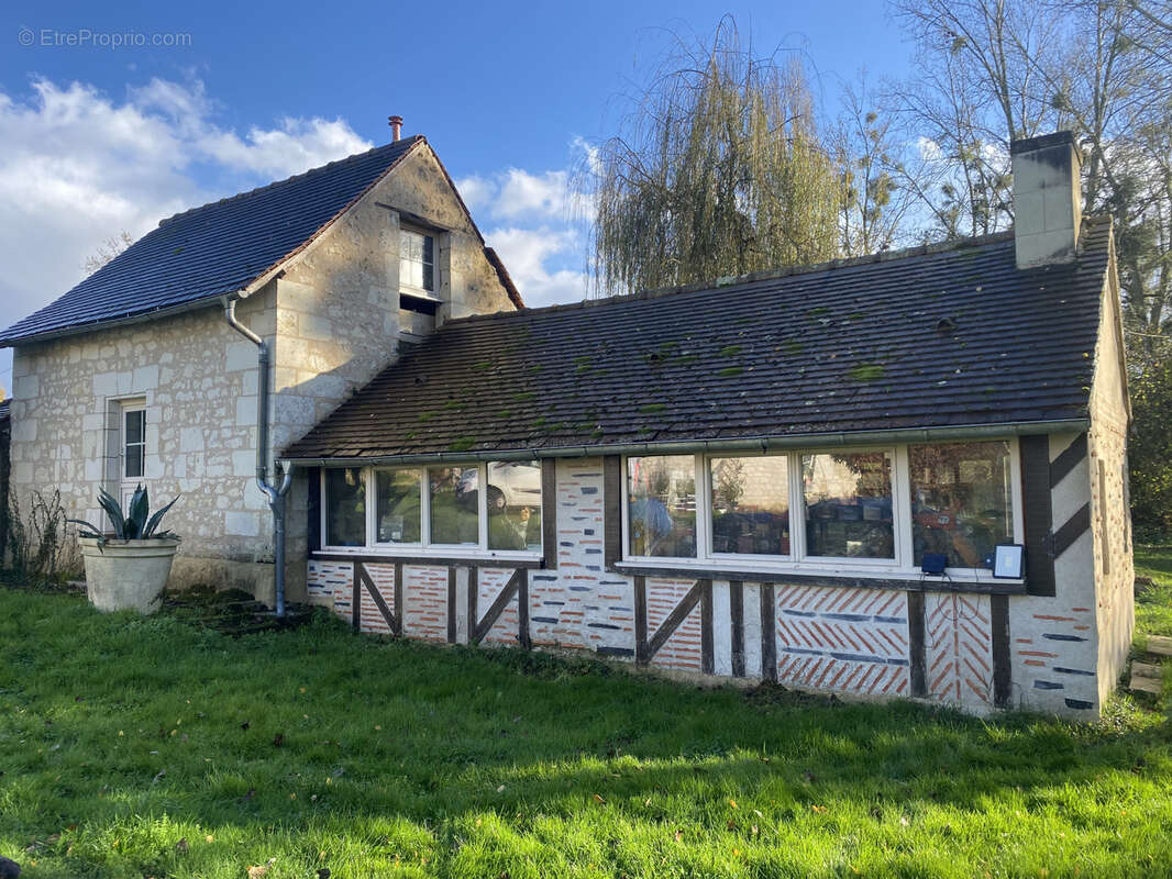 Maison à VERNANTES