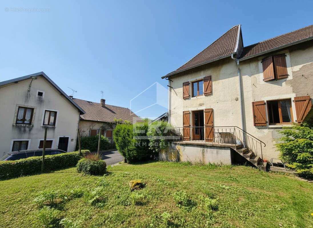 Maison à ORNANS