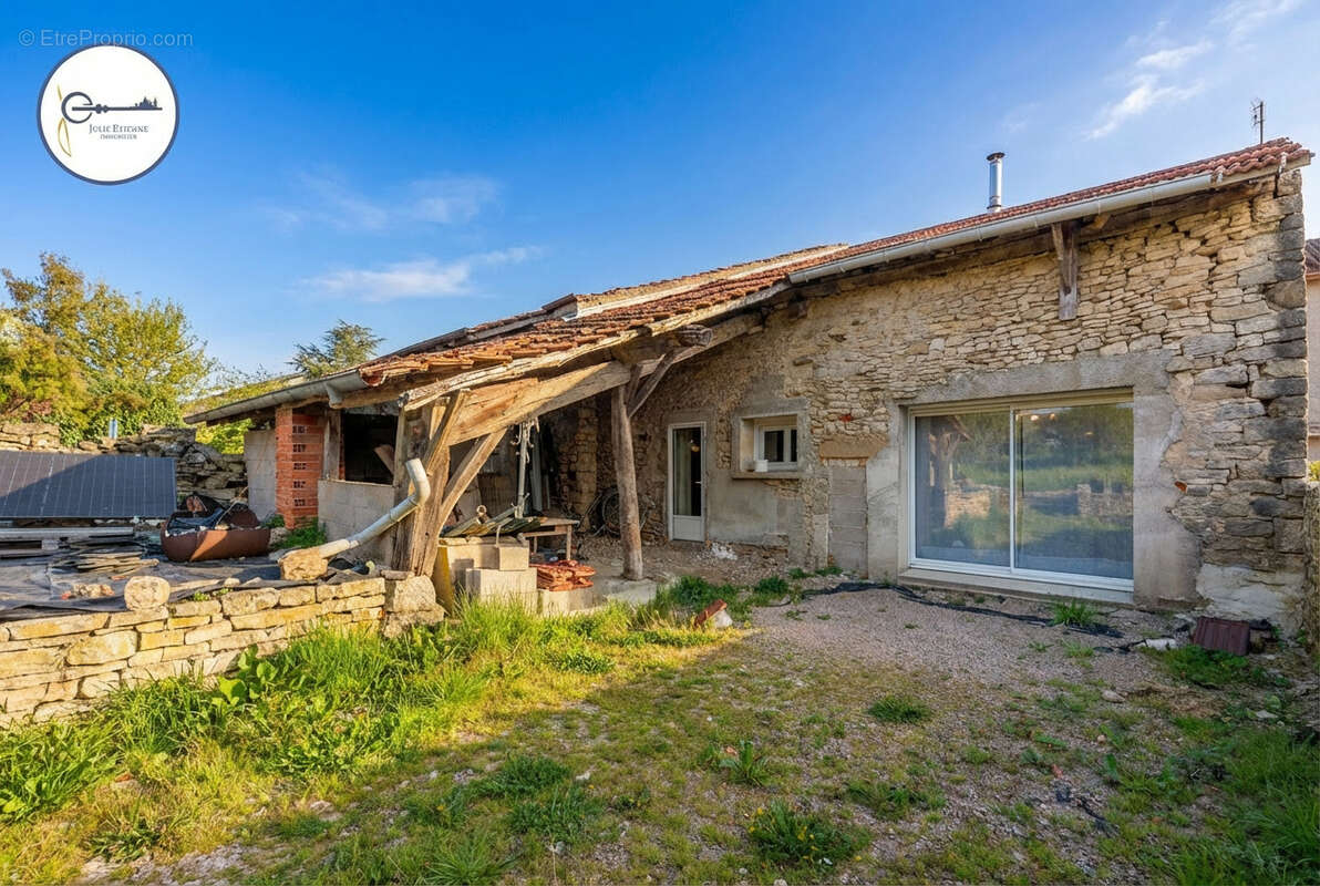 Maison à DAMAS-AUX-BOIS