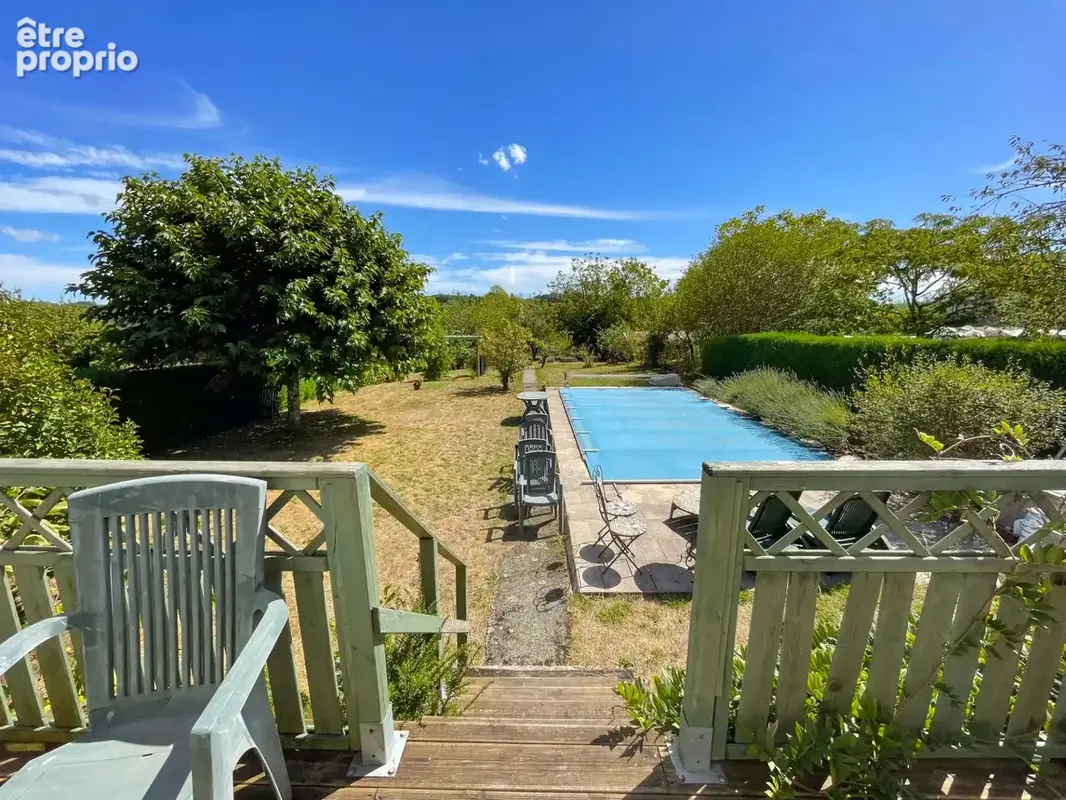 Maison de 3 chambres et 3 salles d'eau avec une belle piscine - photo 7