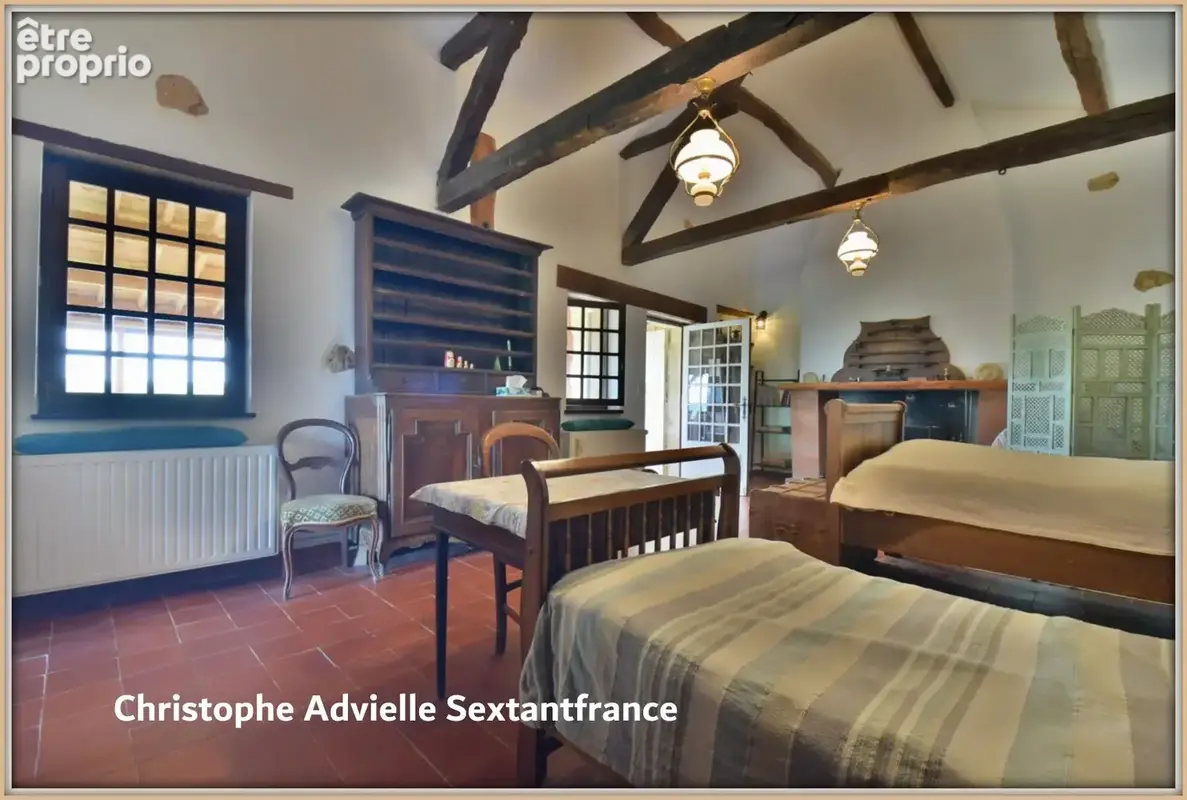 Magnifique panorama depuis la maison exposée plein Sud, 158 M2 habitables, potentiel d'aménagement supplémentaire important, sur - photo 5