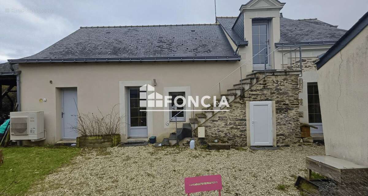 Maison à MURS-ERIGNE