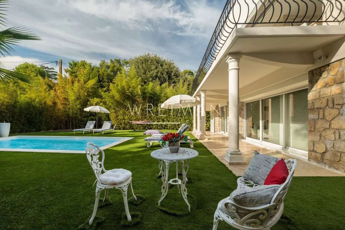 Maison à CANNES