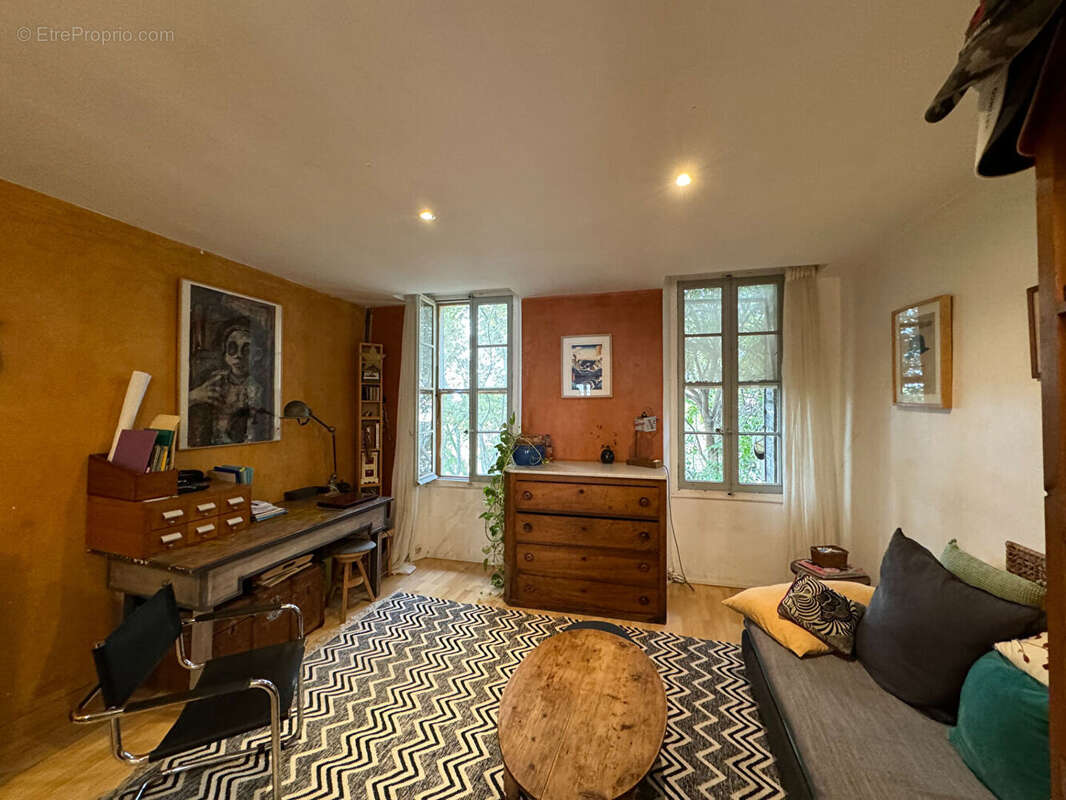Appartement à SAINT-CYR-SUR-MER