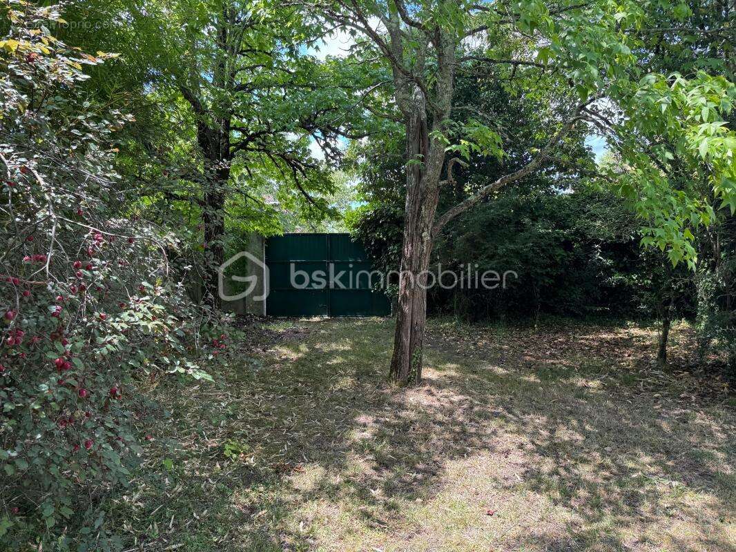 Maison à SAINT-SEURIN-SUR-L&#039;ISLE