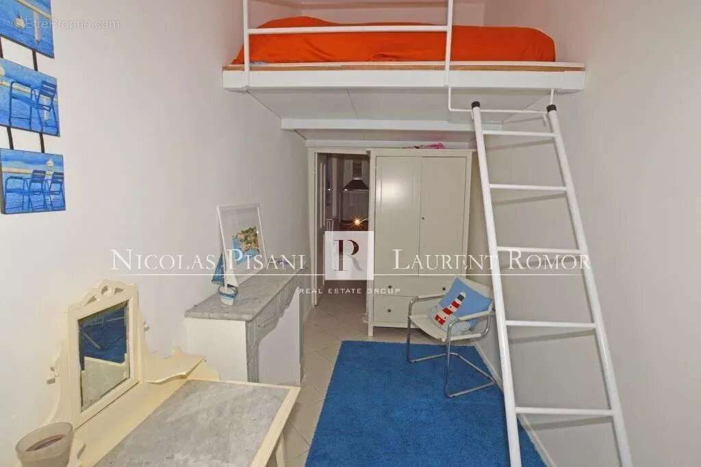 Appartement à VILLEFRANCHE-SUR-MER