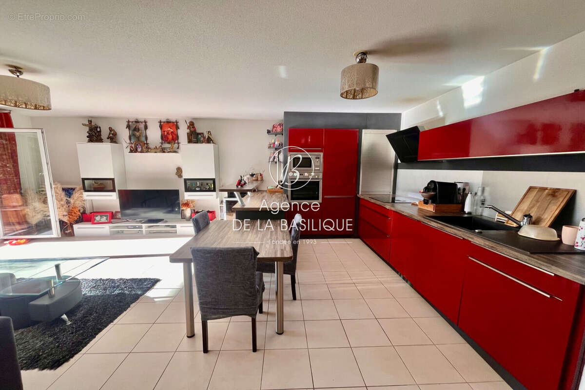 Appartement à BOUC-BEL-AIR