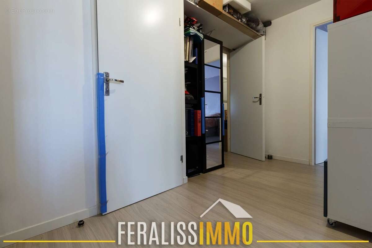 Appartement à VAUREAL