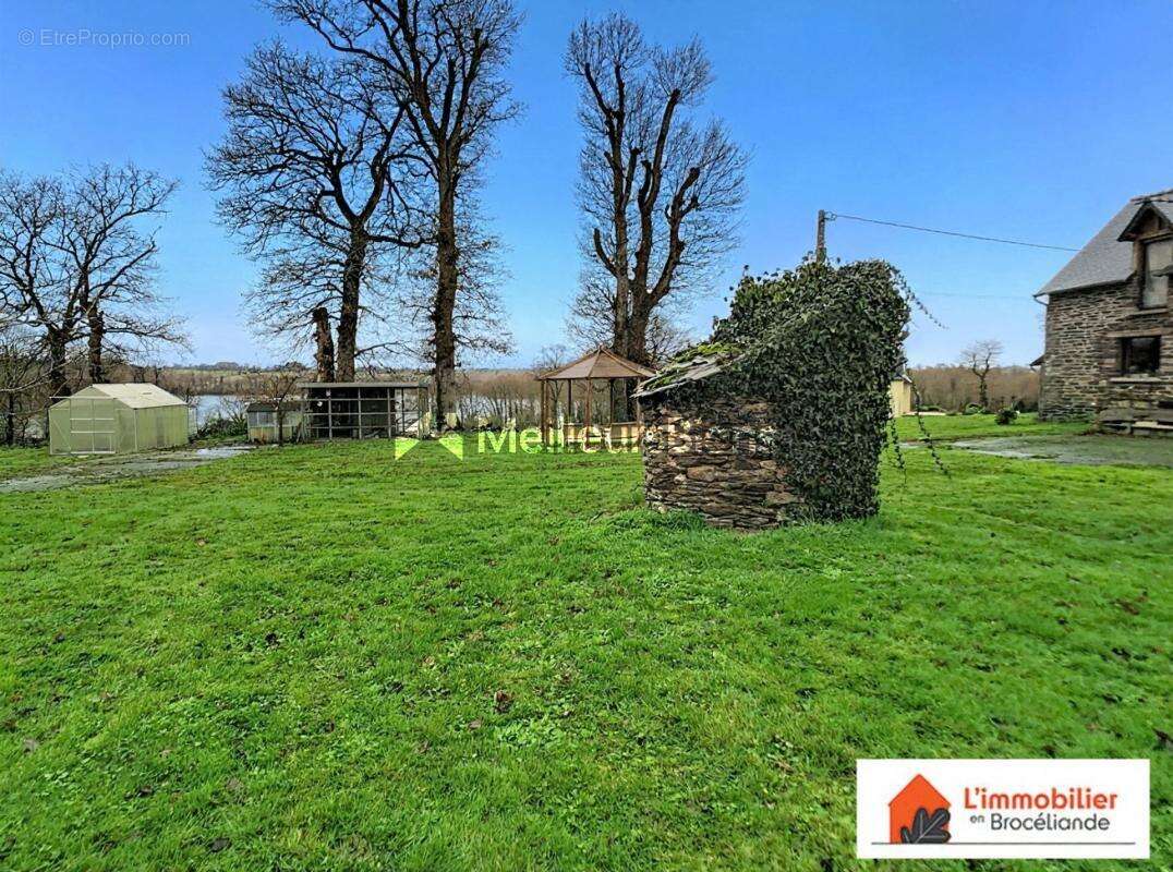 Maison à PLELAN-LE-GRAND