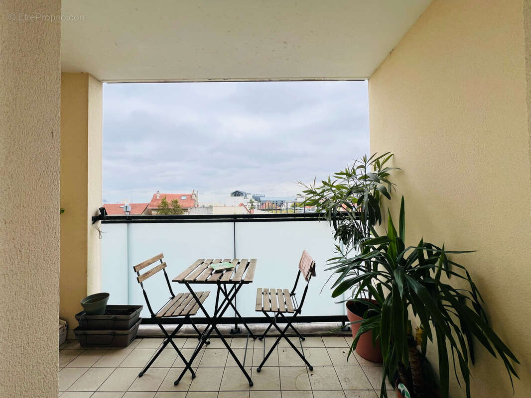 Appartement à CHATILLON