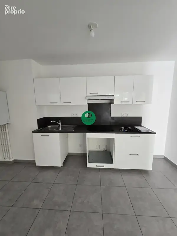 Appartement T3 avec garage et place de parking - photo 8