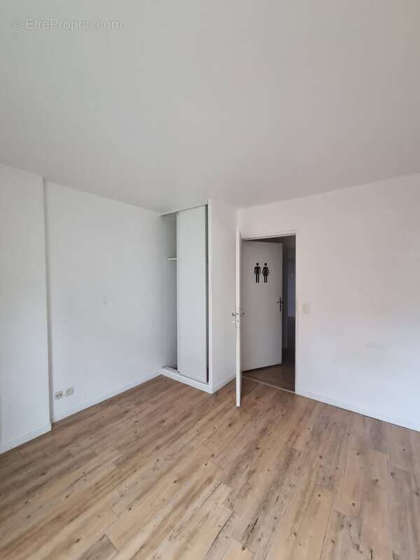 Appartement 67 m² à Montreuil  - photo 9