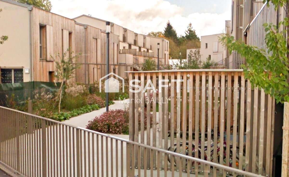 Photo 6 - Appartement à SAINTE-GENEVIEVE-DES-BOIS