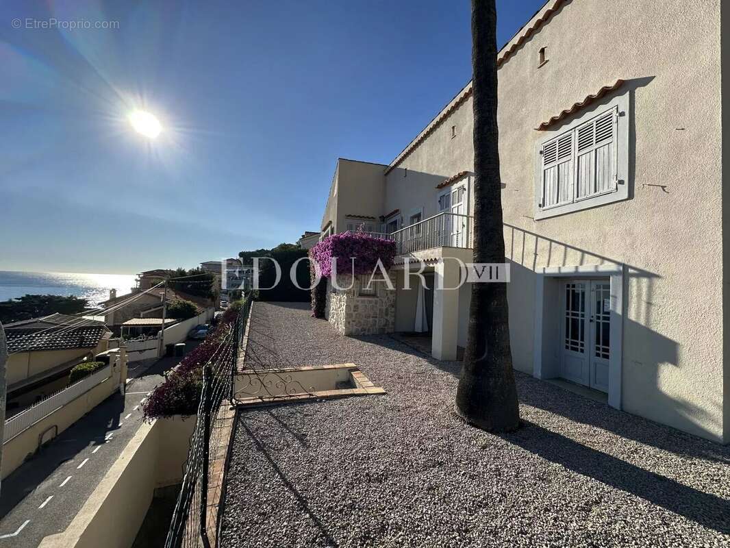 Maison à ROQUEBRUNE-CAP-MARTIN