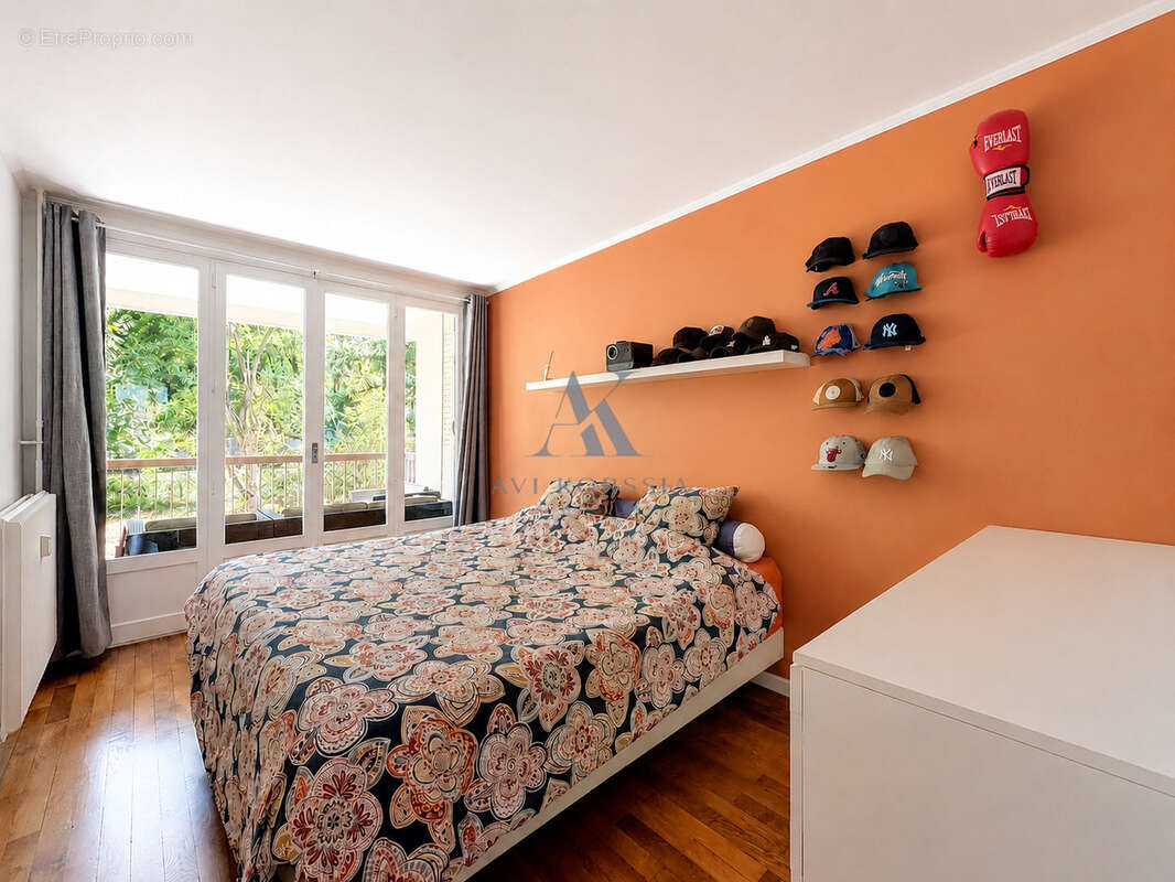 Bron   Appartement T6 112 m2, 4 chambres avec terrasse et parking - photo 11