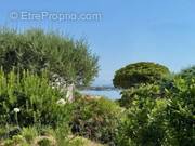 Appartement à ROQUEBRUNE-SUR-ARGENS