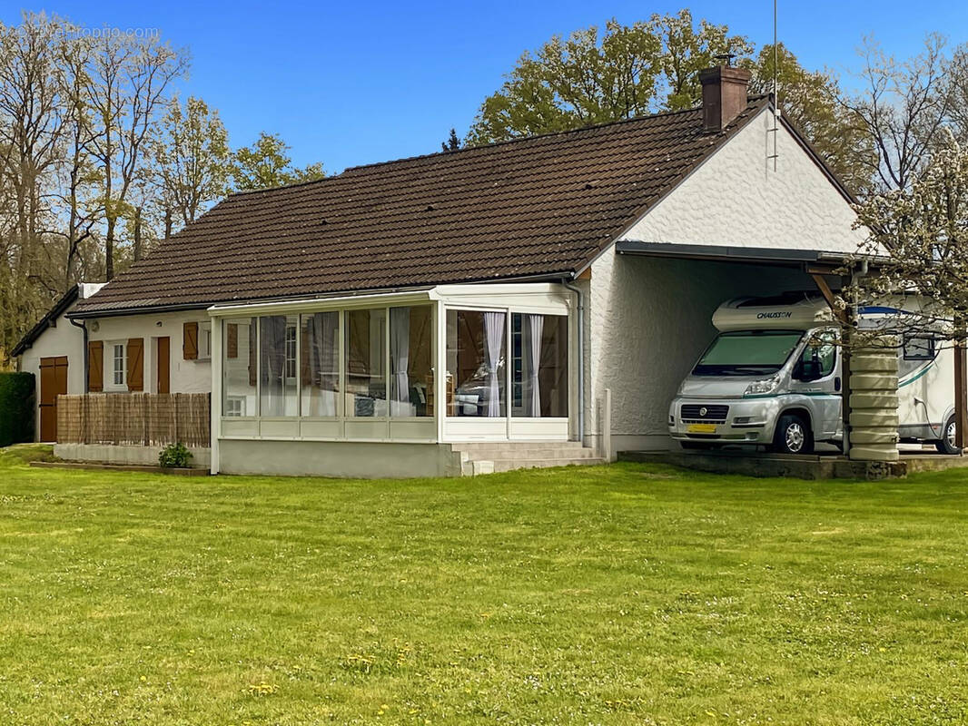 Maison à COURTENAY