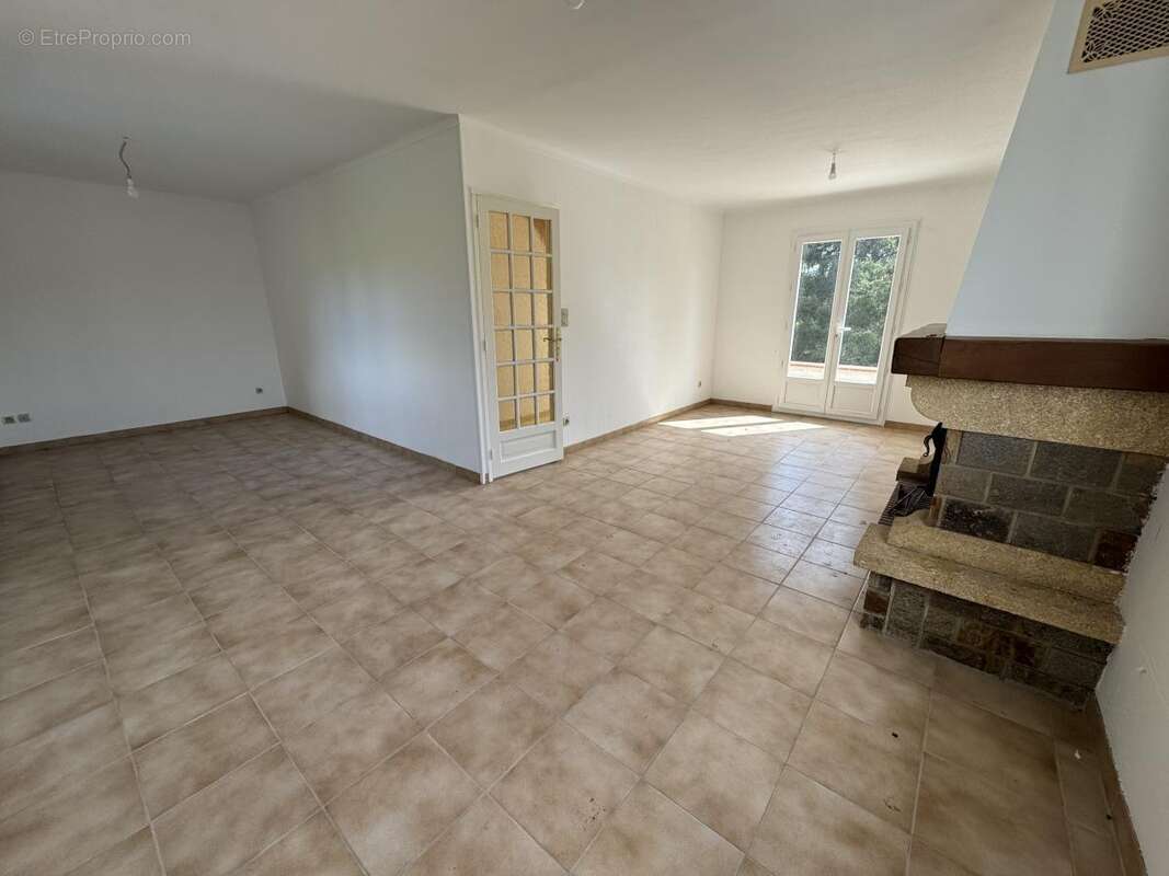 Maison 100 m² à Tordouet  - photo 5