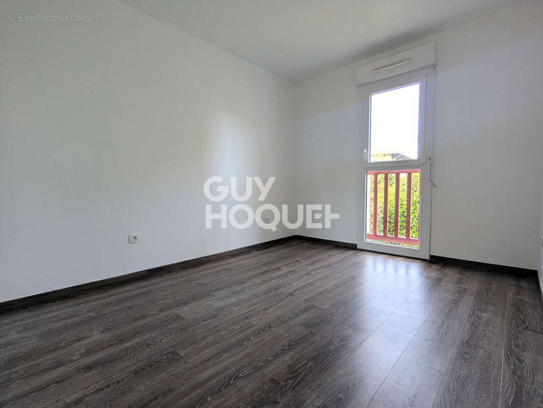 Maison à BASSUSSARRY