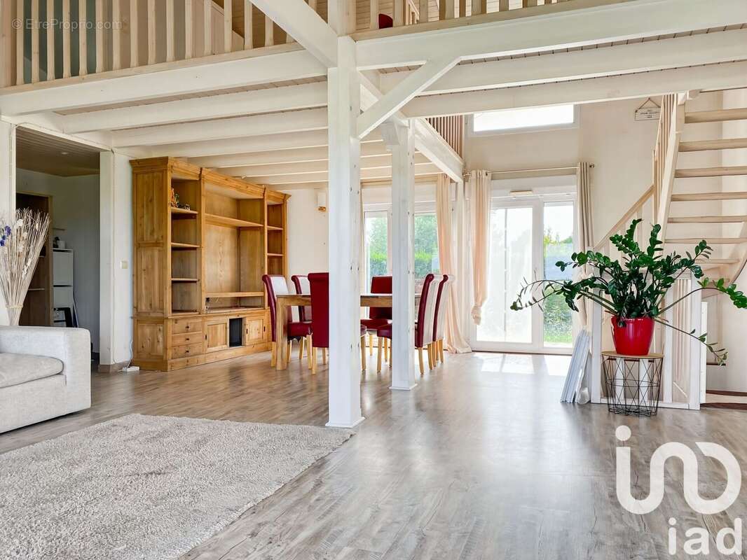 Photo 4 - Maison à MONTUSSAN