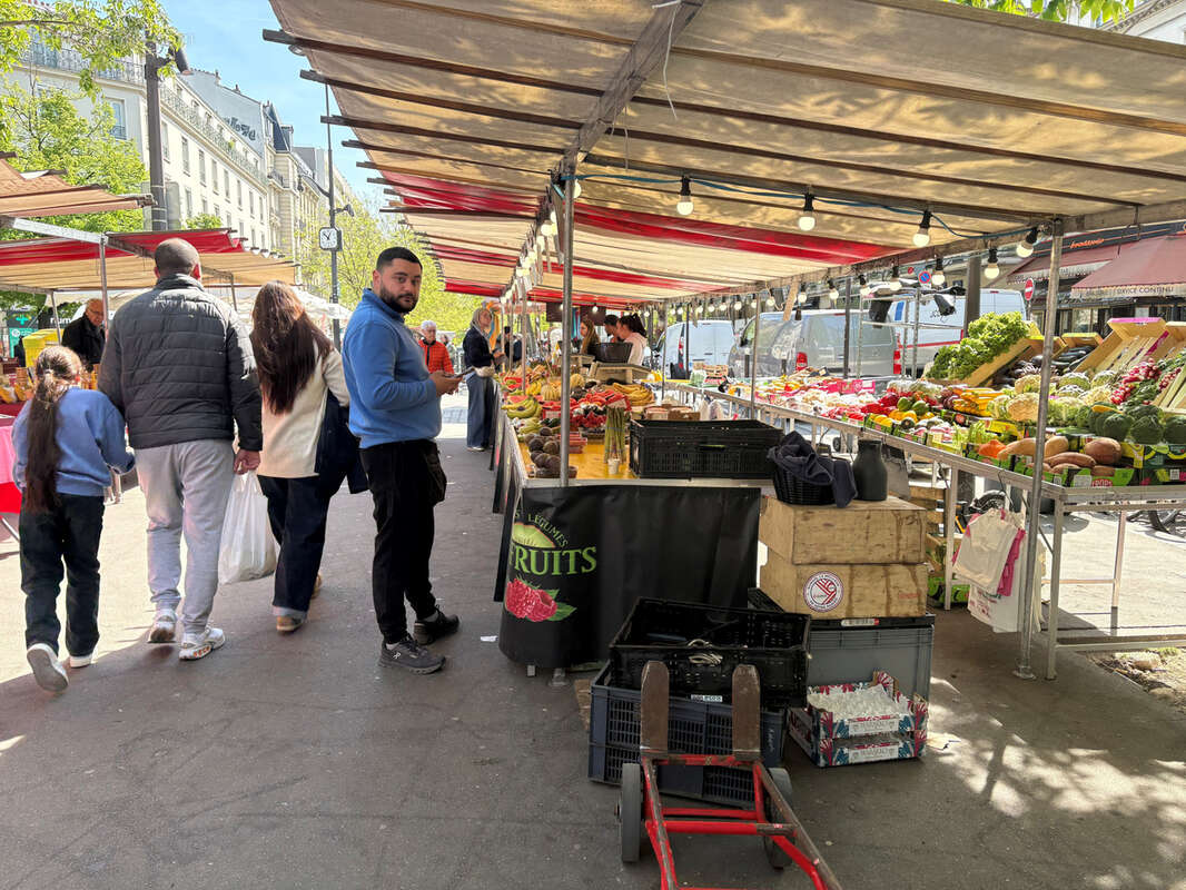 Appartement à PARIS-14E