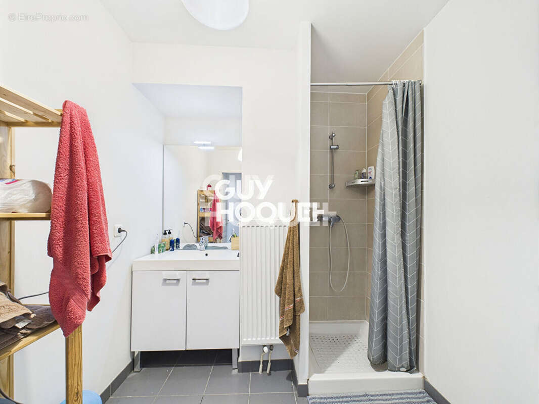 Bel appartement t2 avec balcon a maromme (76150) - photo 8