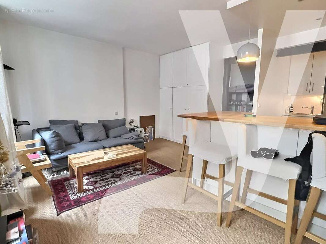 Appartement à PARIS-11E