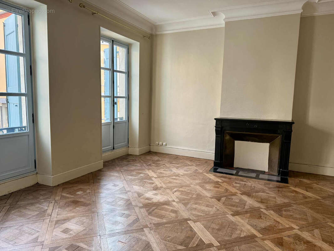 Appartement à CARCASSONNE