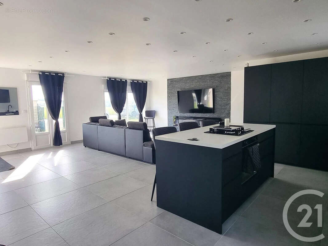 Maison 110 m² à Cosne-Cours-Sur-Loire  - photo 4