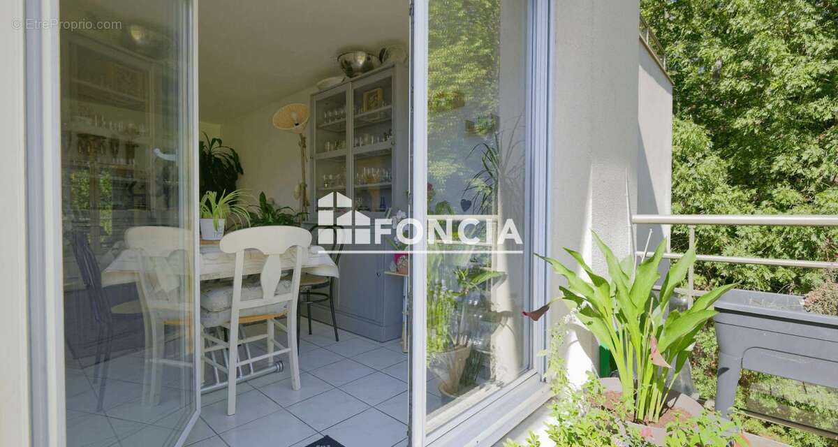 Appartement 2 pièces de 40 m² avec balcon et parking – Résidence sécurisée - photo 2