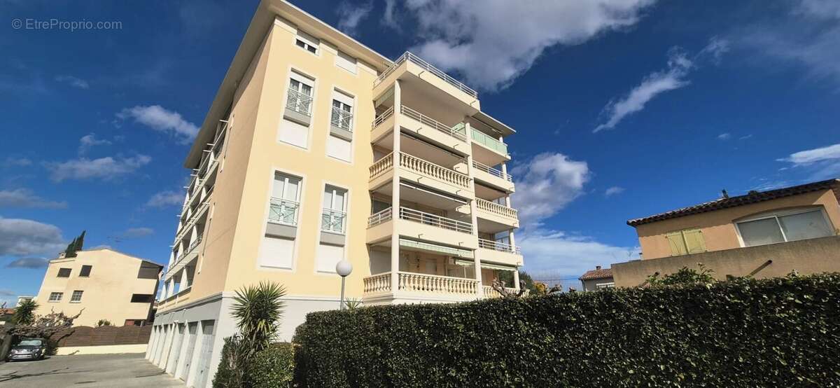 Appartement à SAINT-RAPHAEL