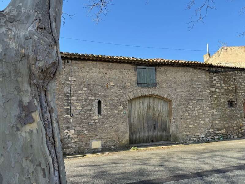 Maison à CASCASTEL-DES-CORBIERES
