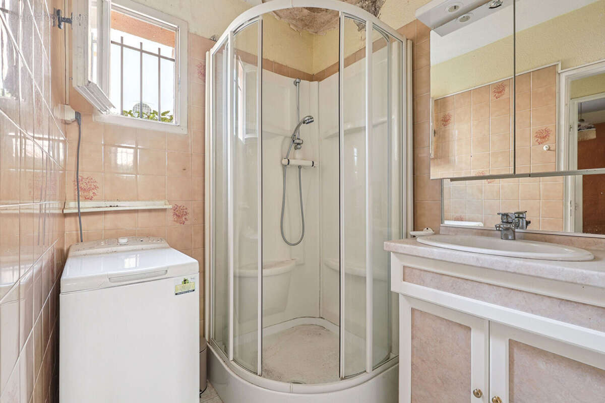 Appartement à LA LONDE-LES-MAURES