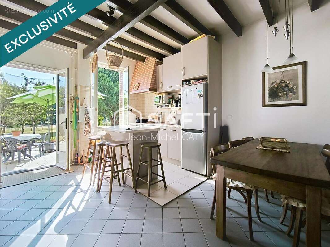 Maison 119 m² à Cernoy-En-Berry  - photo 6