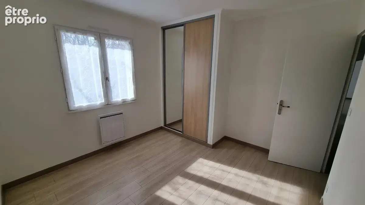 COMMUNAY   Maison entièrement rénovée avec studio indépendant - photo 13