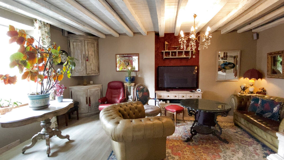 Maison à APREMONT-LA-FORET