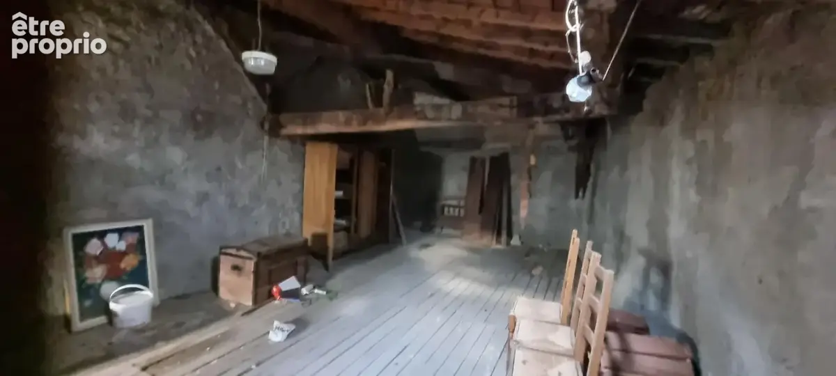 Grange à vendre CHAURIAT (63) - photo 2