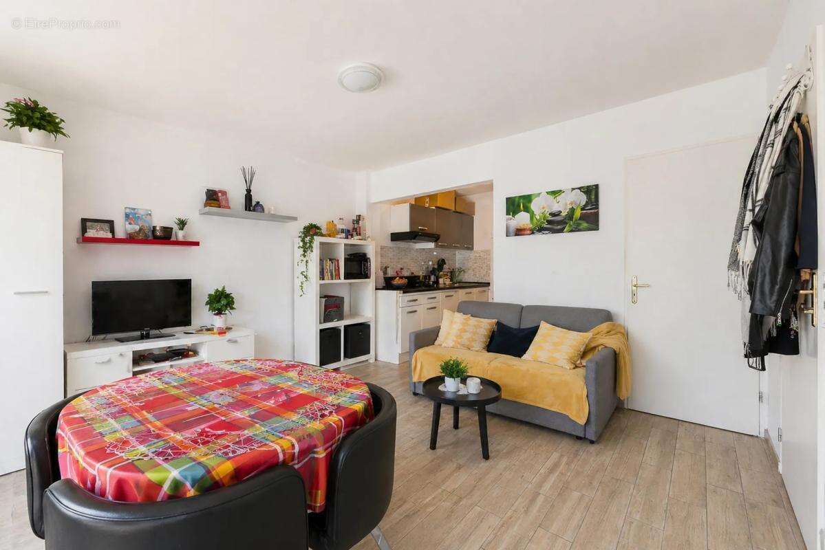 Appartement à SERRIS