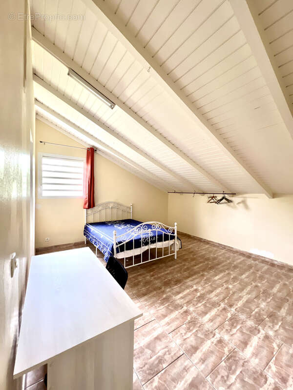 Villa en vente à Gourbeyre - photo 8