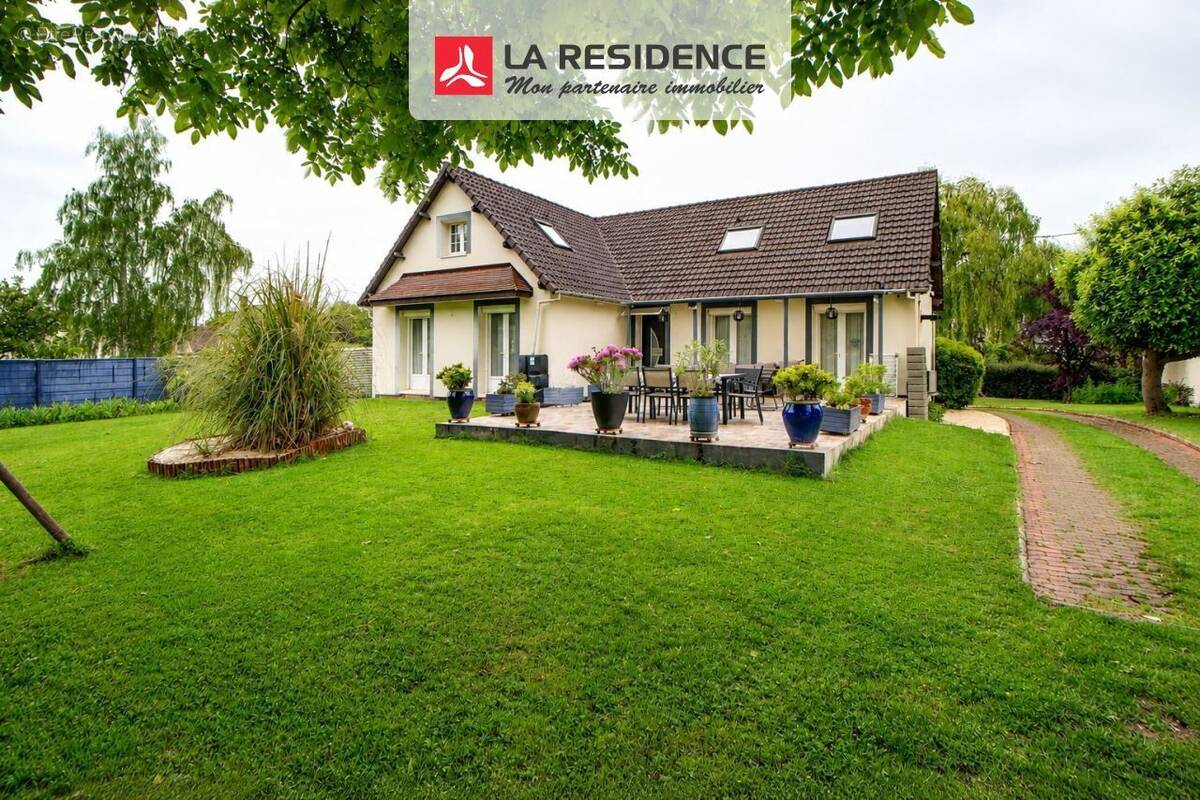 Maison à LA CHAPELLE-REANVILLE