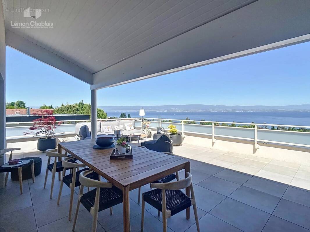 Appartement à EVIAN-LES-BAINS