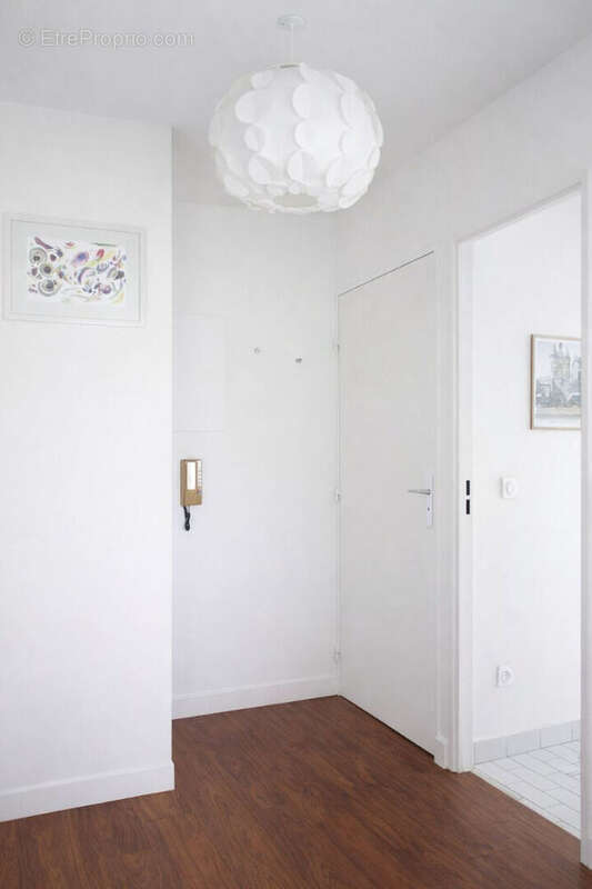Appartement à PARIS-14E