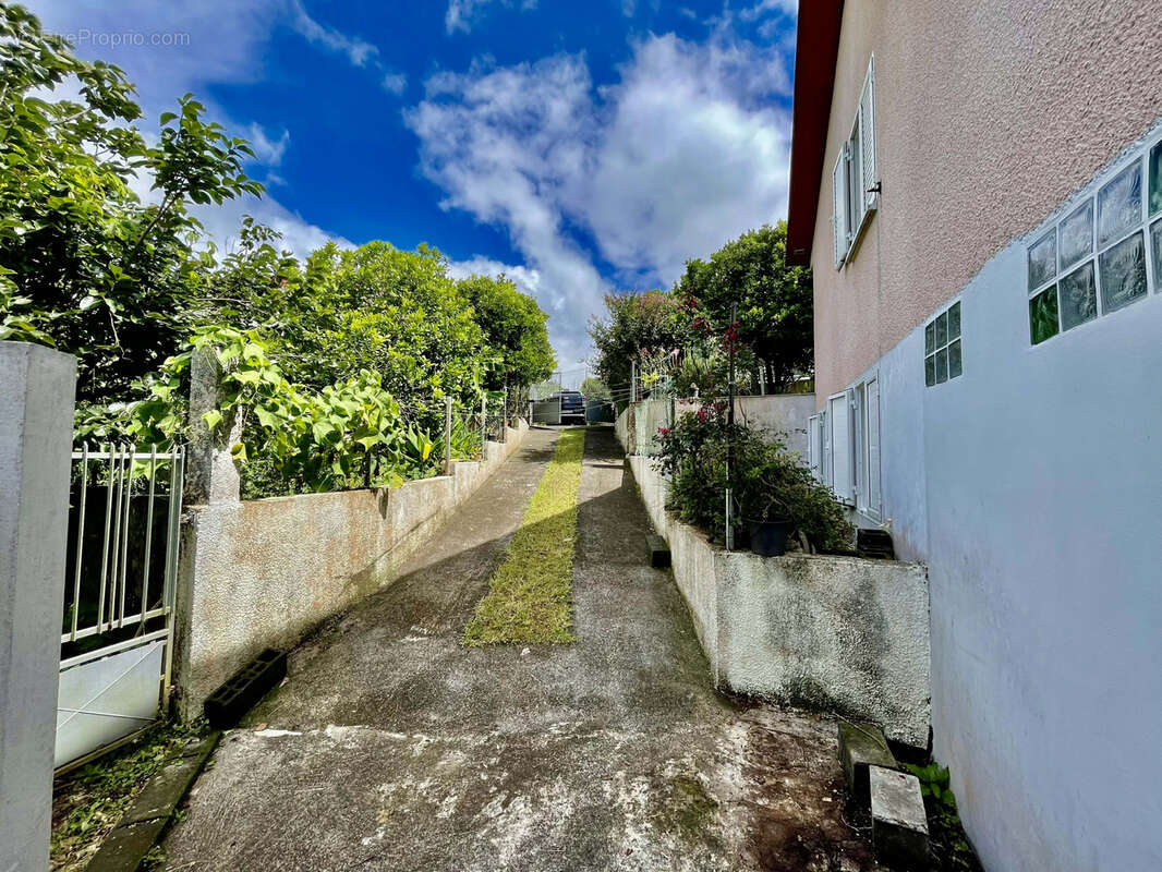 Maison à SAINT-JOSEPH