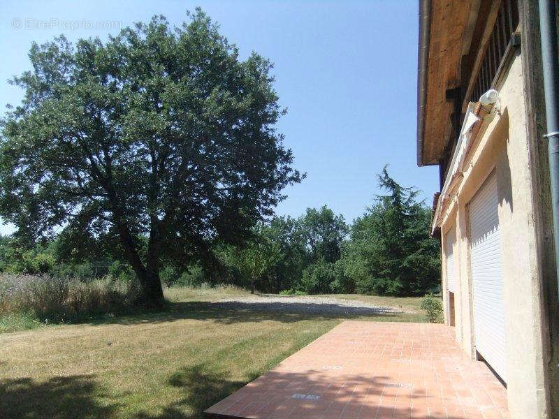 Maison à MONBARDON