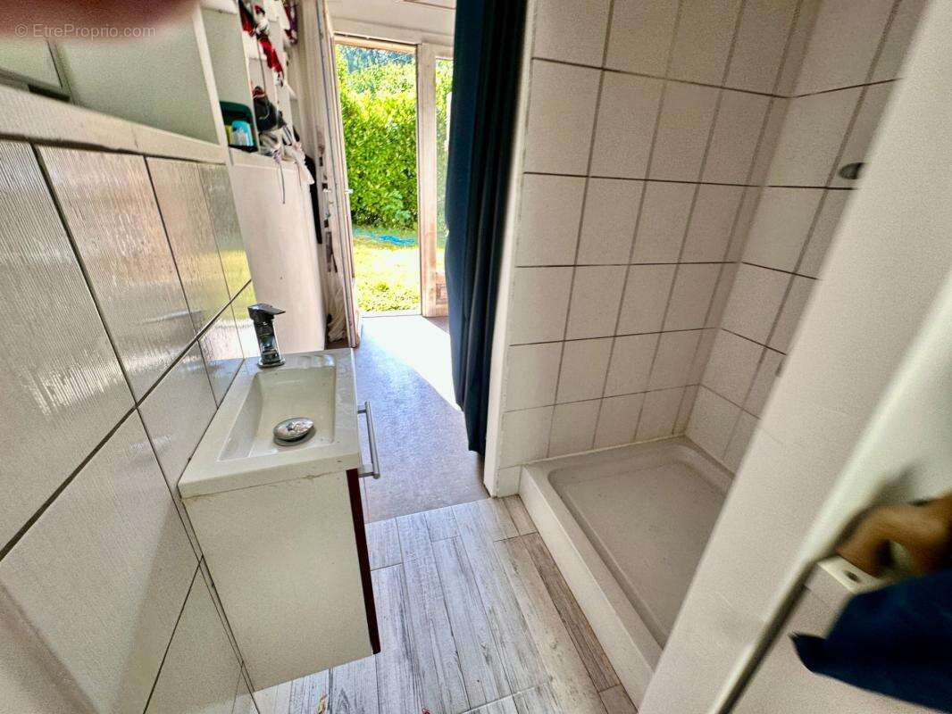 Authentique maison en pierre de plain-pied 112m2 avec 4 chambres et jardin - photo 9