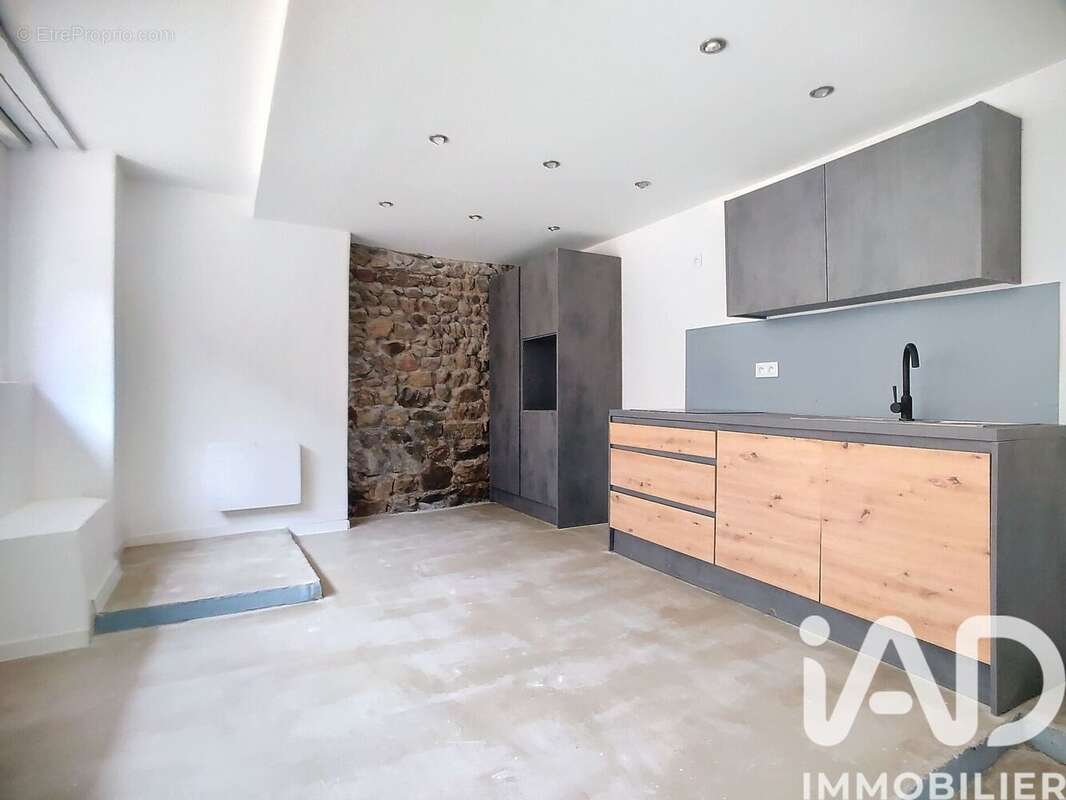 Maison 106 m² à Plats  - photo 6