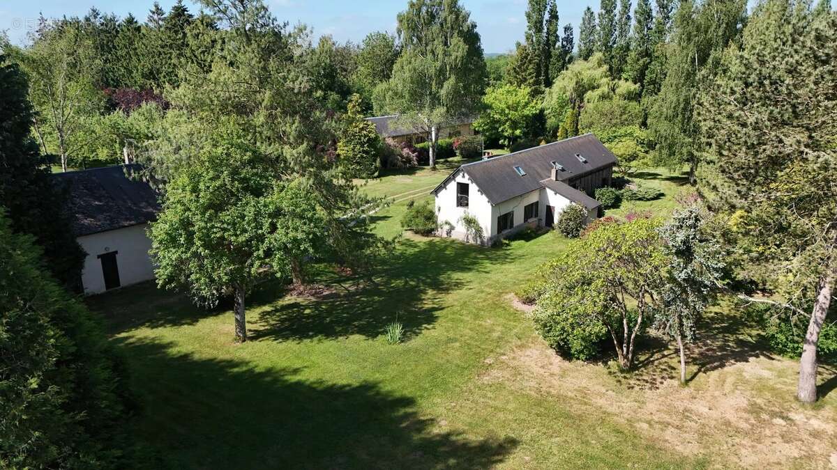 Maison à NEUVILLE-SUR-TOUQUES