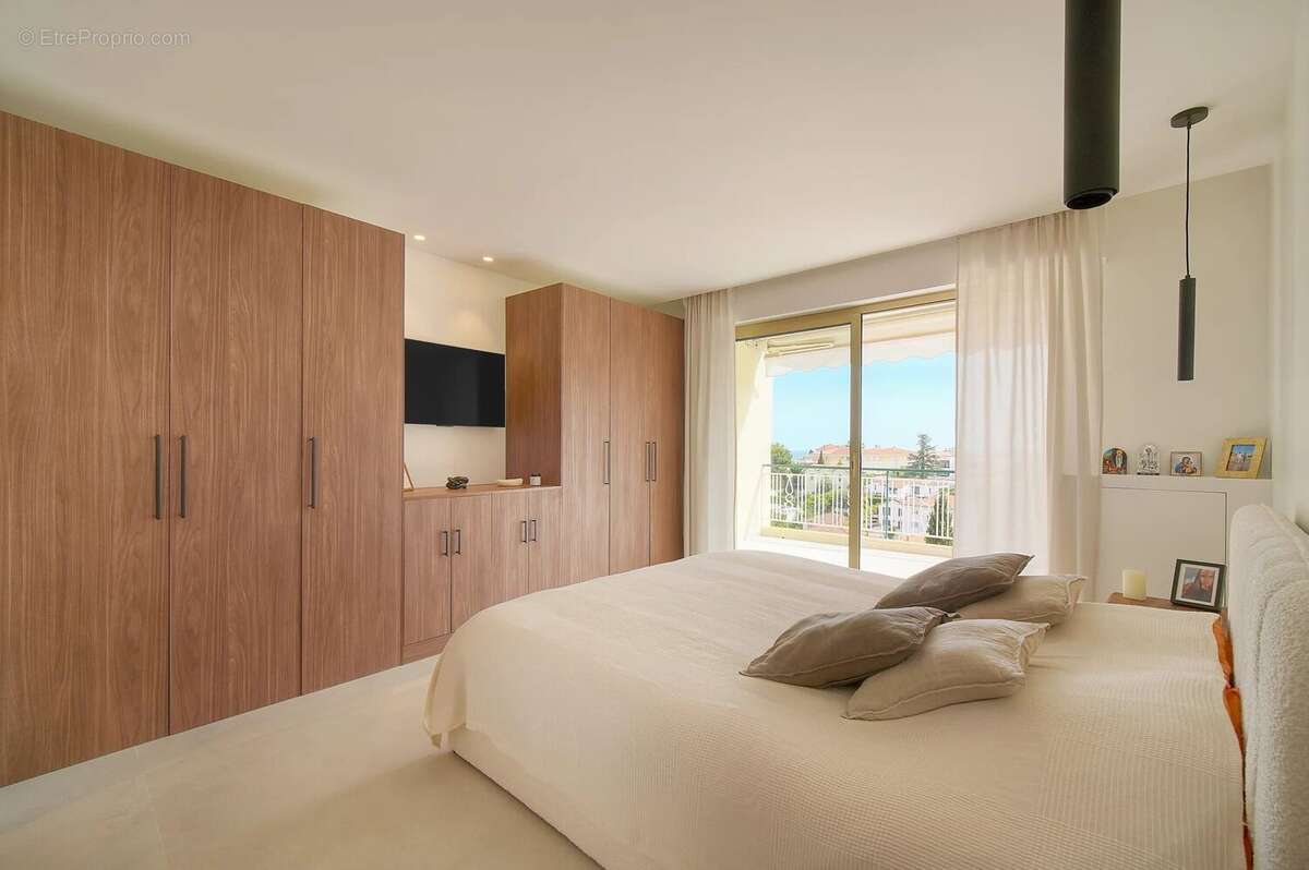 Appartement à LE CANNET